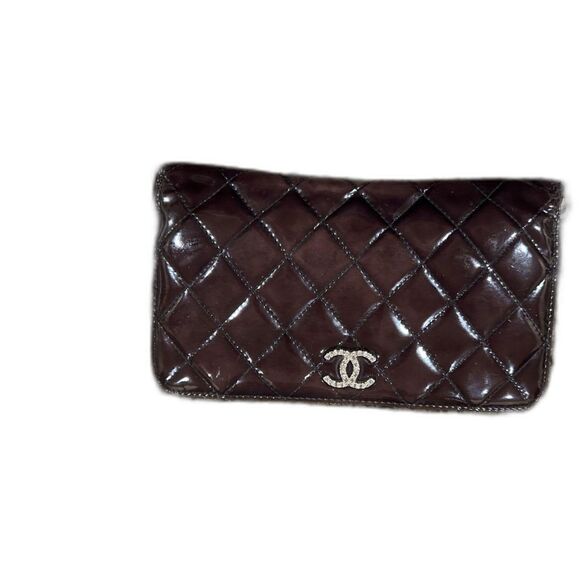 Chanel Deep Burgundy Quilted Patent Leather CC Zip Around Wallet Organizer - Picture 1 of 11